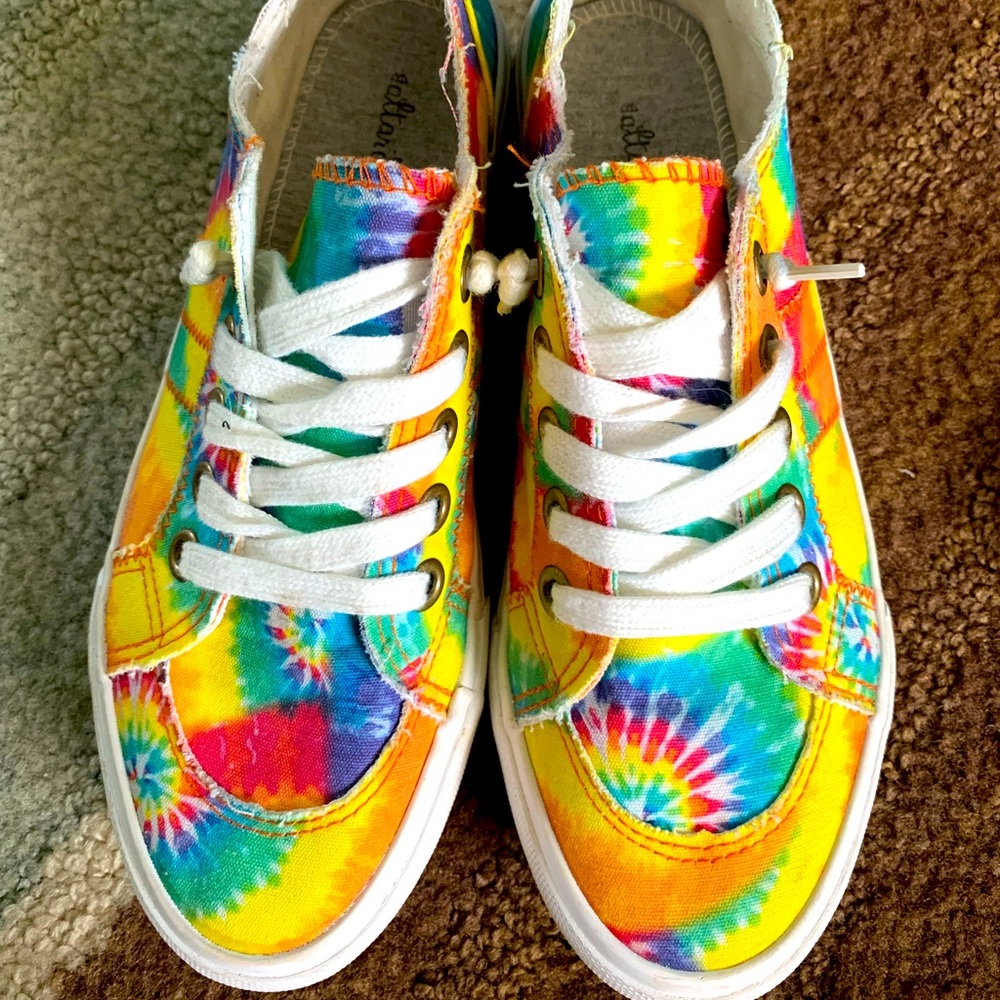 Altar’d State tye dye sneakers